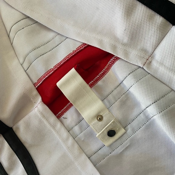 Teuvo Teravainen Chicago Blackhawks jersey size 50 - Picture 5 of 6